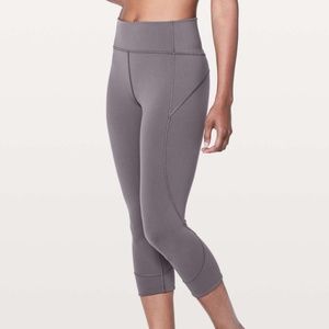 Lululemon In Movement Crop 19"